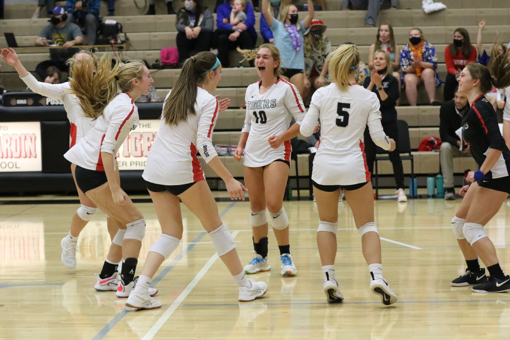 Celebration_998.JPG